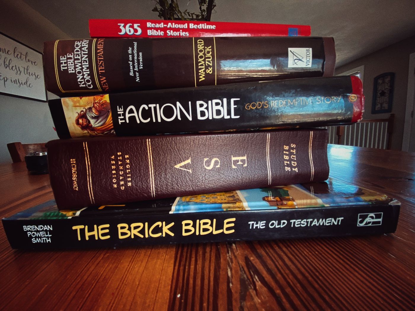 A parent’s guide to building Biblical literacy in the home